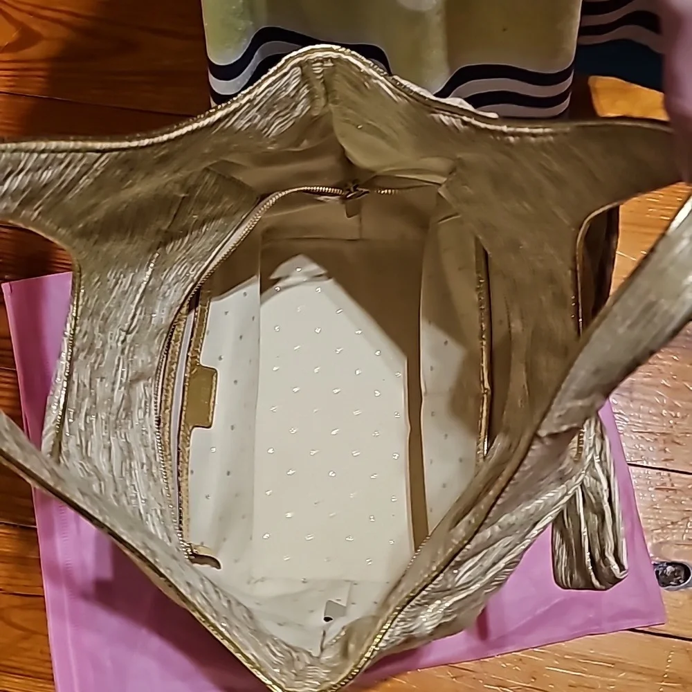 Beautiful Kate Spade Purse. Awesome for Christmas and New Years celebrations!!! - Picture 6 of 7